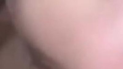 Em Gái Face Xinh Bị Ép Cho Thằng Già Nó Địt