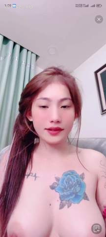 Bé Hot Gơ Tattoo đăng Lên Hết để Nặng Máy Quá Ae Xem Làm Quả Lọ #1