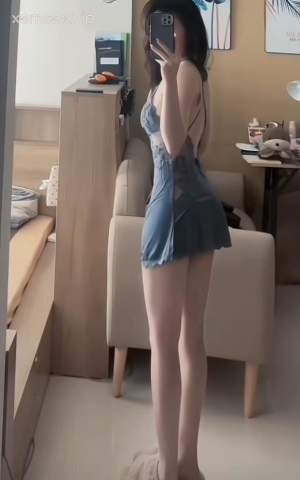 Đôi Bạn Thân #3 – Model Dáng Ngon