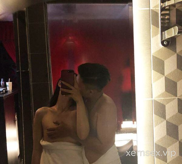 Ảnh 6 của Em ghệ vú to vừa cưỡi vừa mút vú em (Full Clip + Pic)