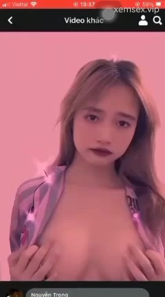 Em Hot Tiktoker Thỏ Xinh 206 Lộ Clip Show Vú To #4