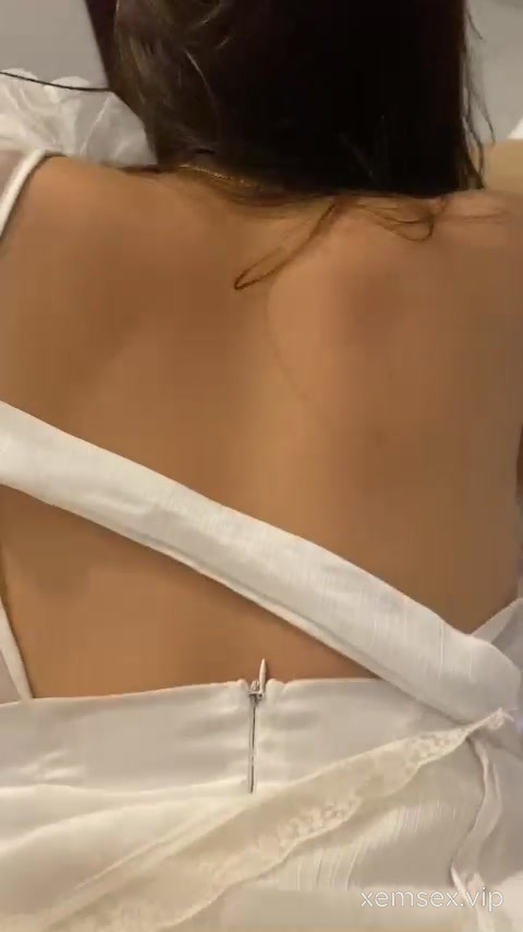 Mặc Váy định đi Về Cũng Không được