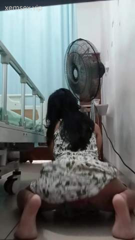 Single Mom 2k7 Mặt Xinh Dâm Nước Bạn #1