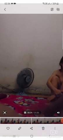 Dịch Thằg Bạn Ró Rủ Thông Chốt Chịch Gái , Chịch Xong Còn K Chịu Về , Ngồi Nhây Miết :(