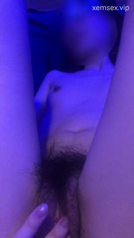 Nhỏ Bạn Rên Sướng Cả Người